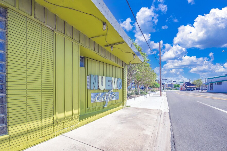 More Photos Of 1124 Ayers St, Corpus Christi Restaurant For Sale