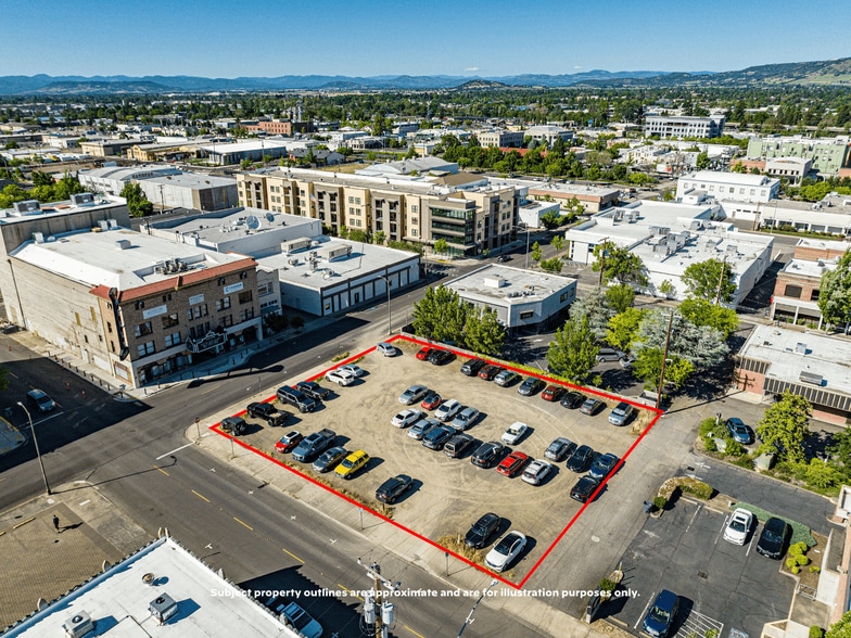 More Photos Of 33 N Fir St, Medford Industrial For Sale