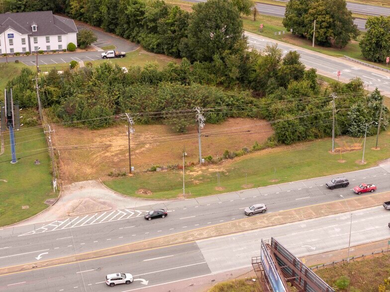 More Photos Of Hwy 140 Hwy @ I75, Adairsville Land For Sale