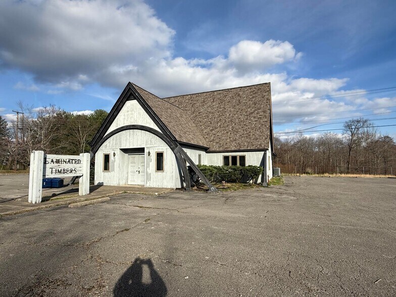 More Photos Of 4348 S Laurel Rd, London Office For Sale