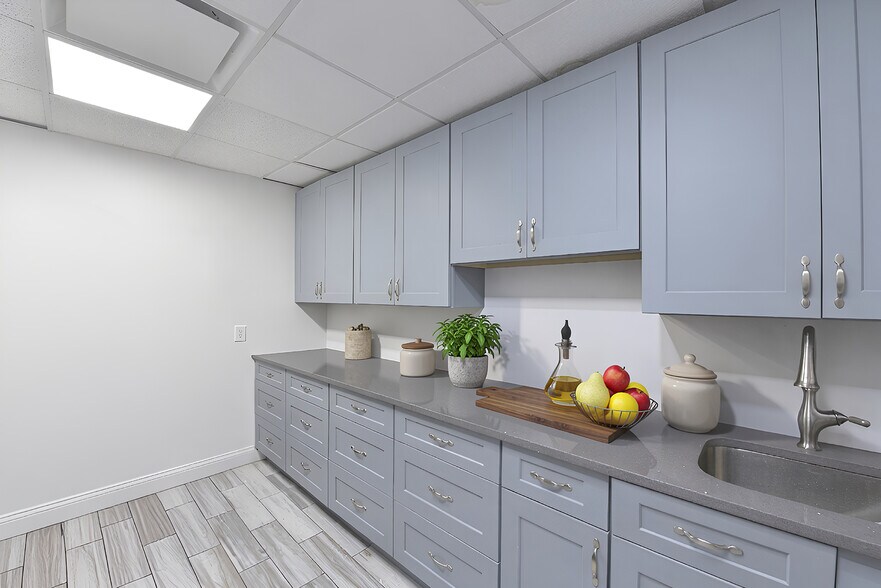 More Photos Of 12015 Liberty Ave, South Richmond Hill Storefront Retail Office For Sale