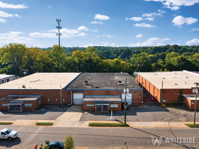 Primary Photo Of 2240-2250 Toomey Ave, Charlotte Warehouse For Lease