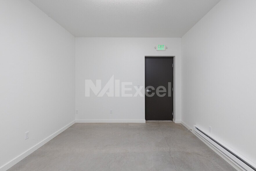 More Photos Of 1810 E Anvil Blvd, Hyrum Warehouse For Lease