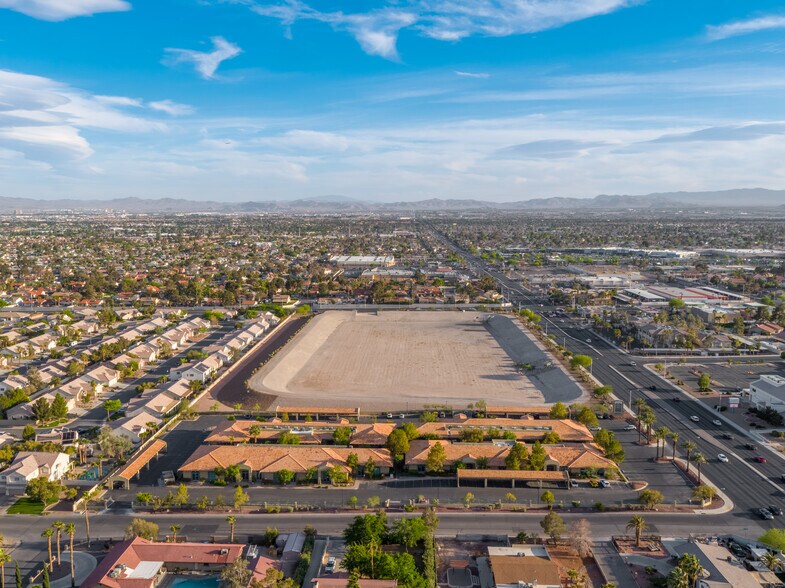 More Photos Of 3130 S Rainbow Blvd, Las Vegas Unknown For Lease