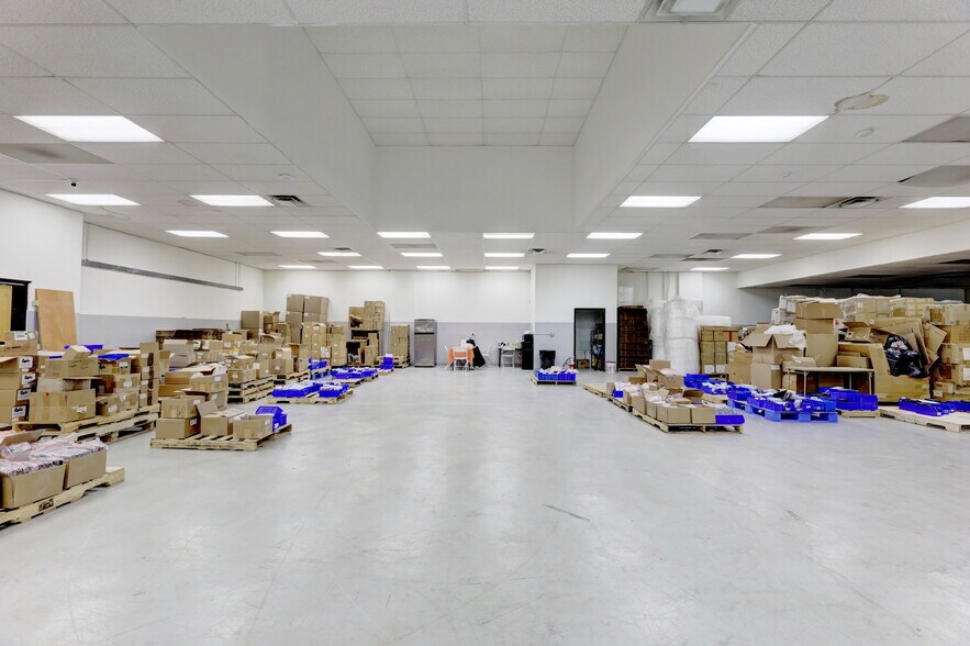 More Photos Of 174 Main Ave, Wallington Warehouse For Sale