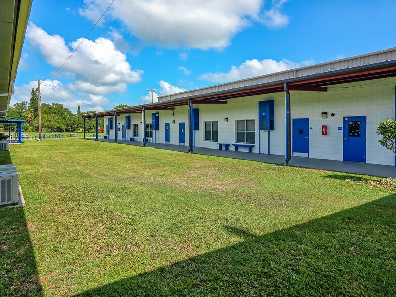 More Photos Of 5900 Tedder Rd, Fort Pierce Schools For Sale