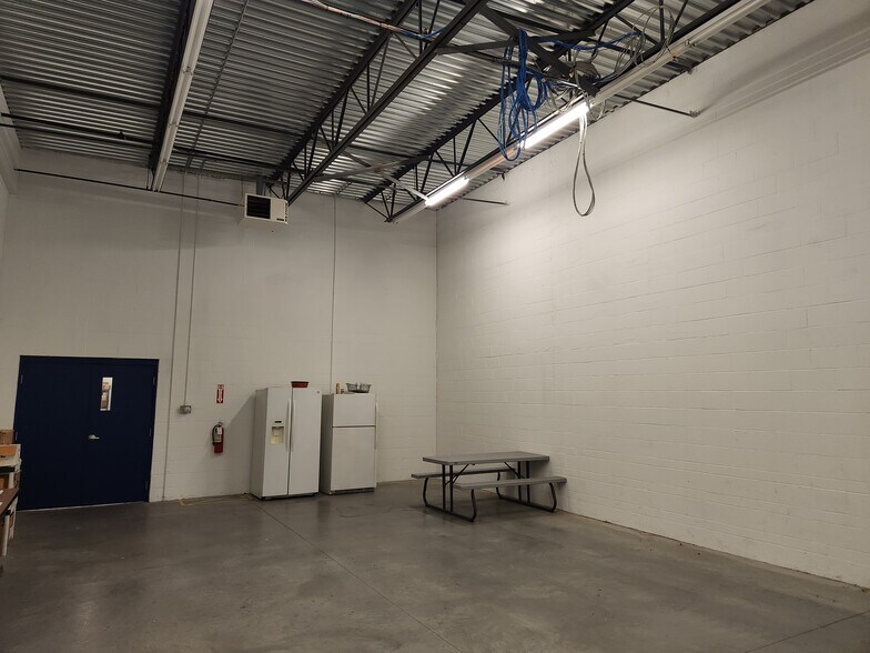 More Photos Of 257 Sheep Davis Rd, Concord Showroom For Sale