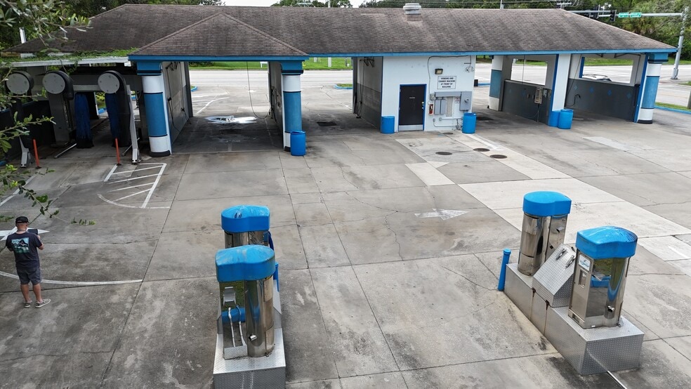 More Photos Of 745 S Wickham Rd, Melbourne Carwash For Sale