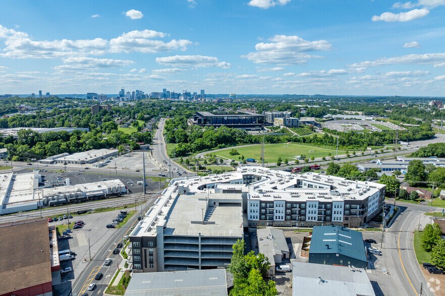 More Photos Of 2500 Bransford Ave, Nashville Apartments For Lease