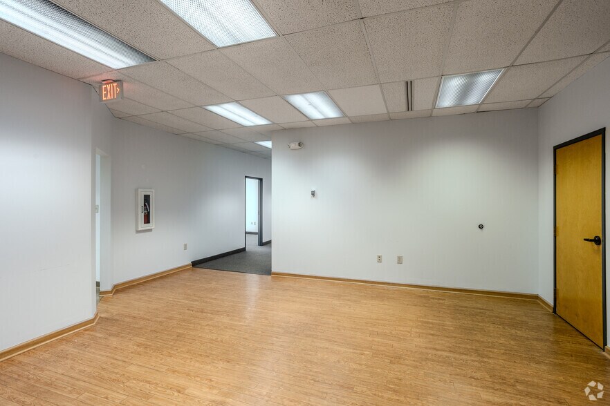 More Photos Of 3700 Corporate Dr, Columbus Office For Lease