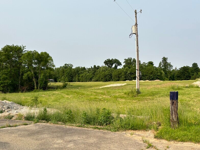 More Photos Of 9435 S State Road 243, Cloverdale Restaurant For Sale