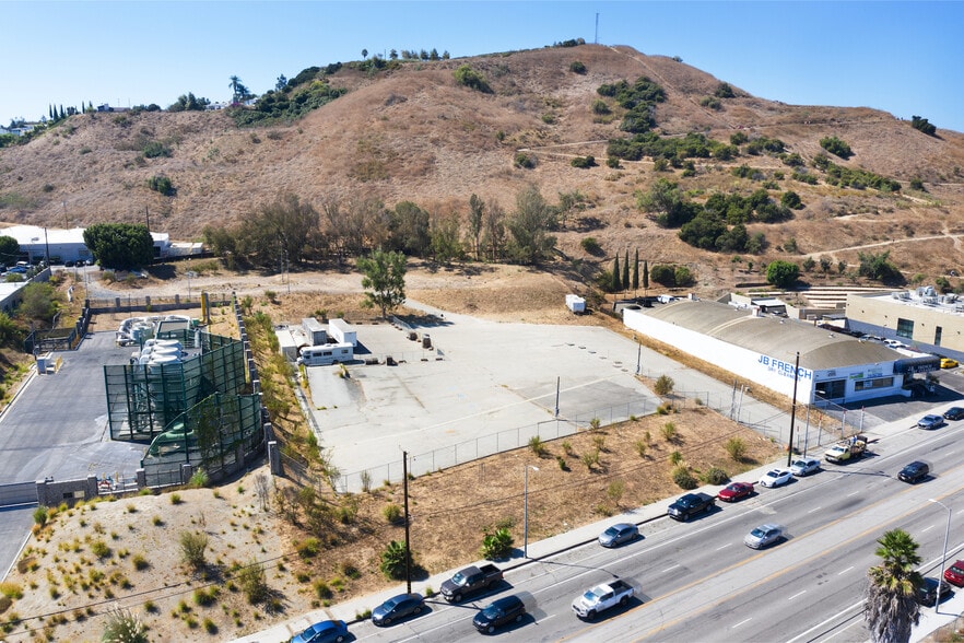 More Photos Of 6000 W Jefferson Blvd, Los Angeles Land For Lease