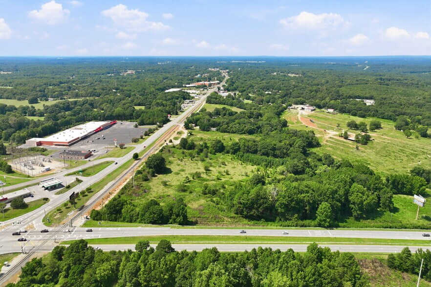 More Photos Of Hwy 441 and South Elm Street, Commerce Land For Sale