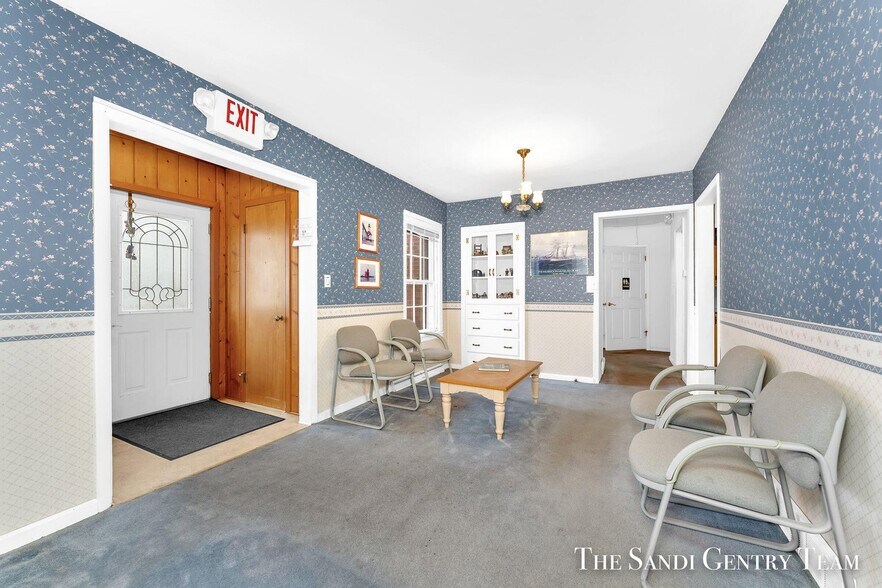 More Photos Of 4631 Harvey St, Norton Shores Medical For Sale