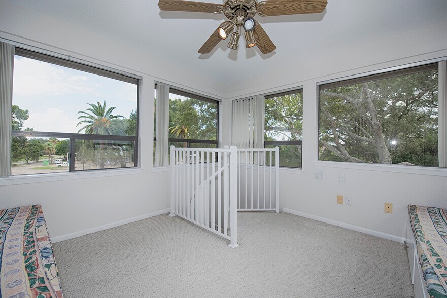 More Photos Of 3821 Nasa Pky, El Lago Lodge Meeting Hall For Sale