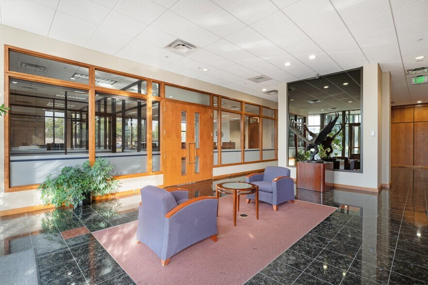 More Photos Of 1060 Jadwin Ave, Richland Office For Lease