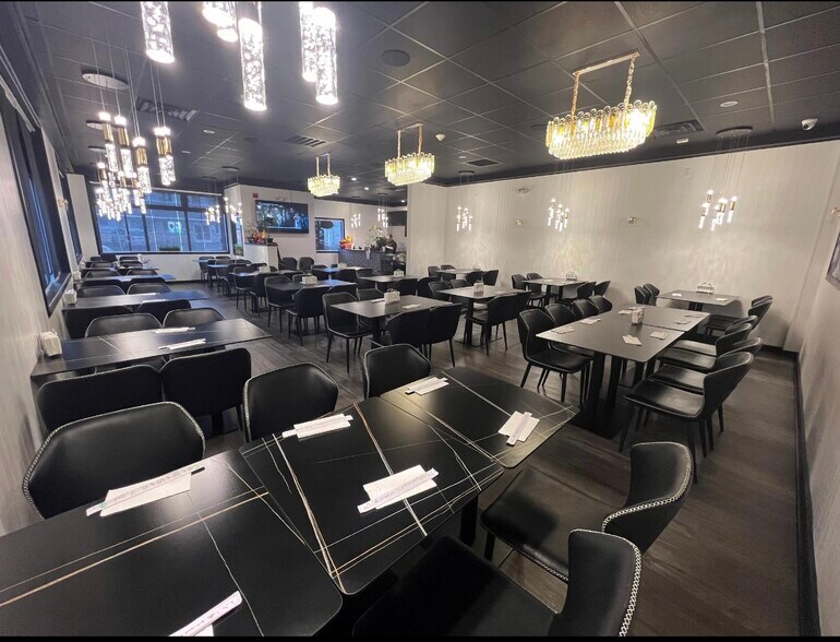 More Photos Of 2305 Darby Rd, Havertown Restaurant For Lease