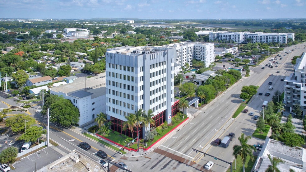 More Photos Of 225 N Federal Hwy, Pompano Beach Office For Lease