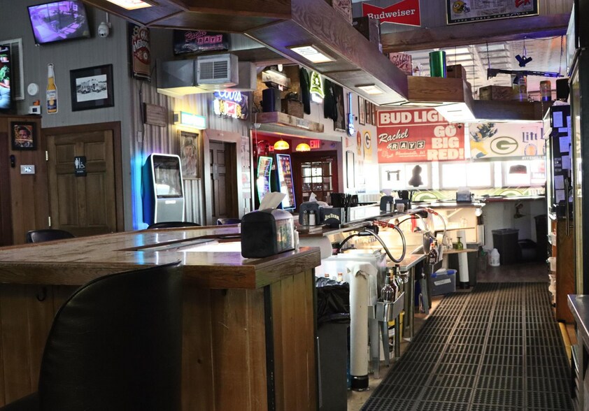 More Photos Of 308 S Main St, Blanchardville Storefront Retail Residential For Sale