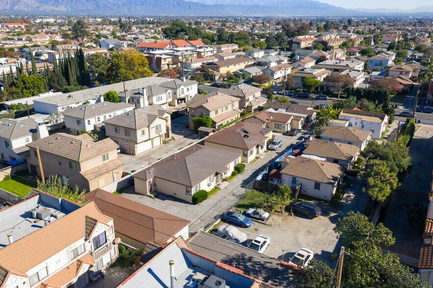 More Photos Of 215 N Alhambra Ave, Monterey Park Apartments For Sale