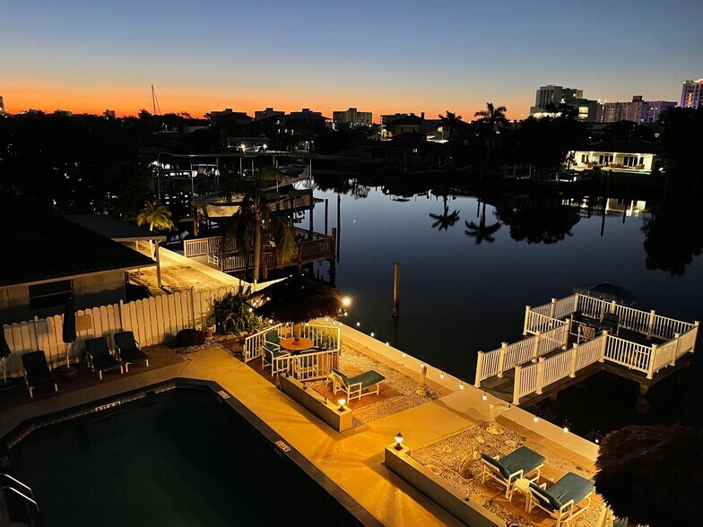 More Photos Of 115 Brightwater Dr, Clearwater Beach Hotel For Sale