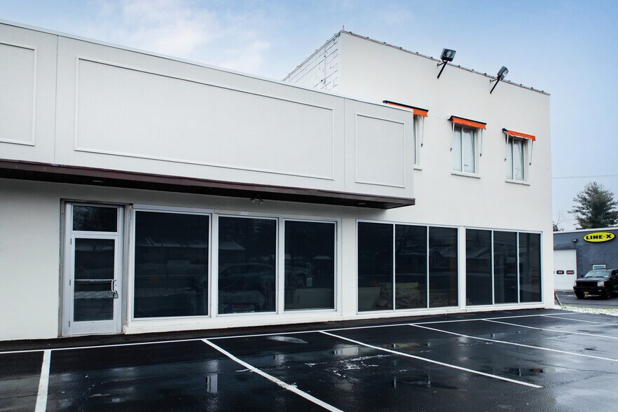 More Photos Of 1995 Central Ave, Albany Storefront Retail Office For Lease