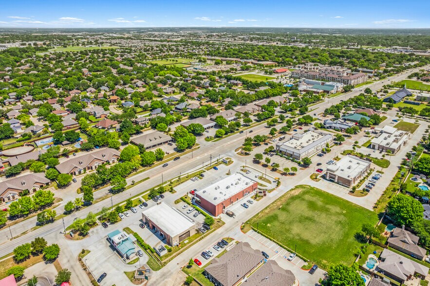 More Photos Of 2761 Virginia Pky, McKinney General Retail For Sale