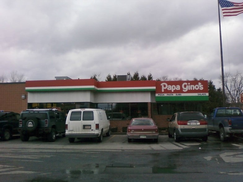 More Photos Of 545 SW Cutoff, Worcester Storefront For Lease