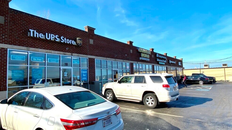 More Photos Of 2789 E State St, Salem Unknown For Lease