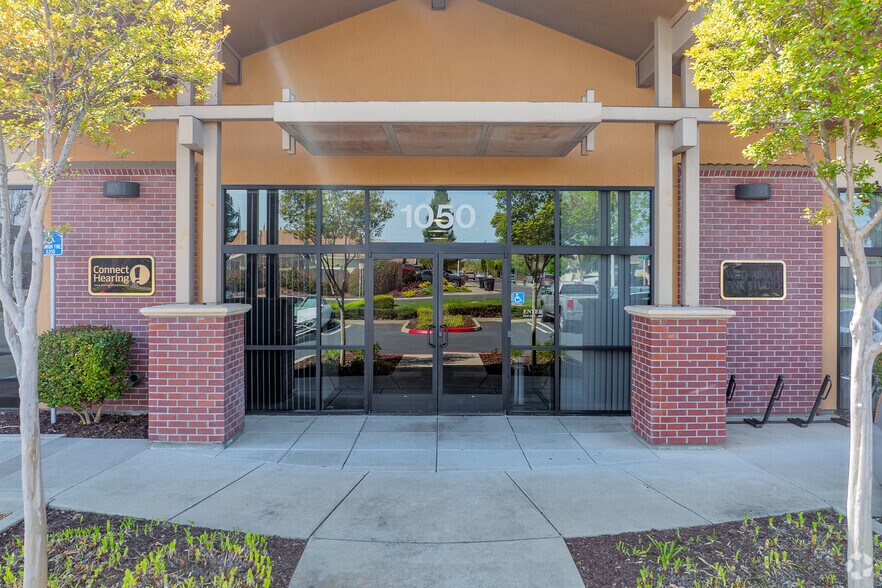 More Photos Of 1050 Opportunity Dr, Roseville Office Residential For Lease