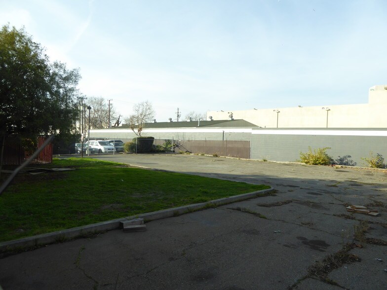 More Photos Of 1946 Davis St, San Leandro Auto Repair For Sale