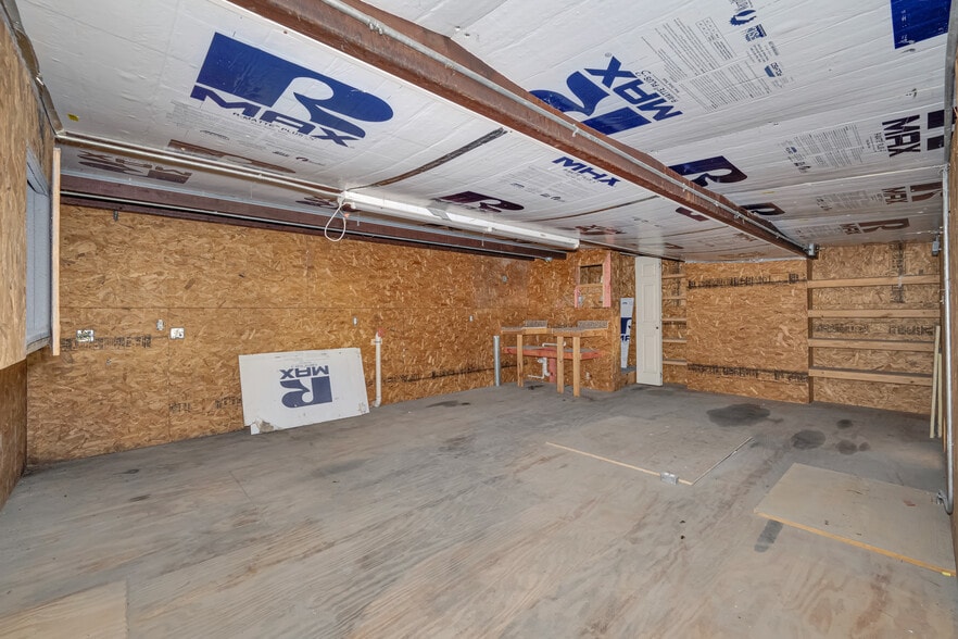 More Photos Of 4255 S Kirkwood Rd, Houston Storefront For Sale