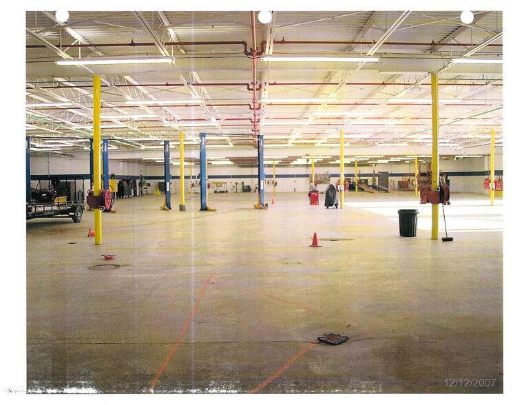 More Photos Of 17399 Broadway Ave, Maple Heights Auto Repair For Sale