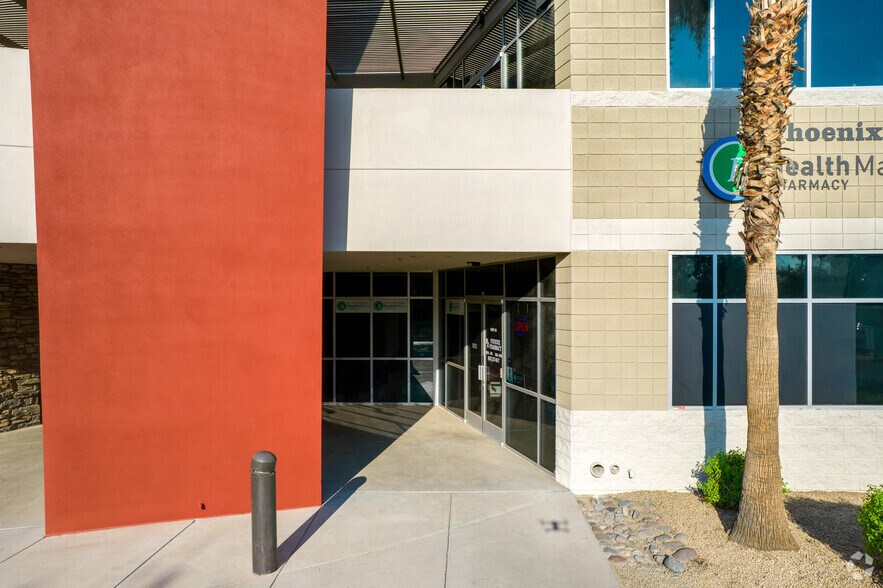 More Photos Of 1701 E Thomas Rd, Phoenix Office For Lease