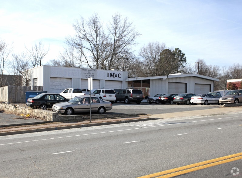 Primary Photo Of 522 NE Roswell St, Marietta Auto Repair For Sale