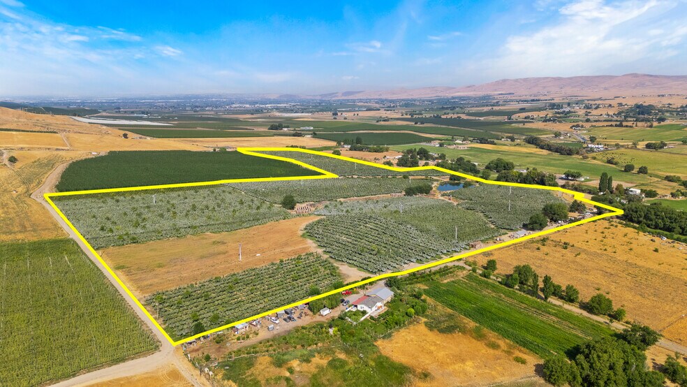 More Photos Of NKA Desmarais rd, Moxee Land For Sale