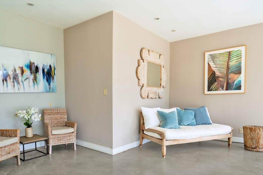 More Photos Of 901 Ocean Ave, Santa Monica Apartments For Sale