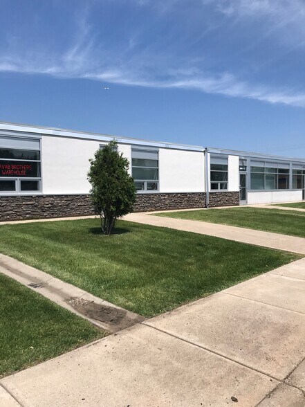 More Photos Of 7900 Excelsior Blvd, Hopkins Warehouse For Lease