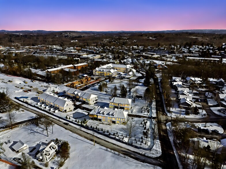 Primary Photo Of 1740 Underhill Cir, Yorktown Heights Apartments For Lease