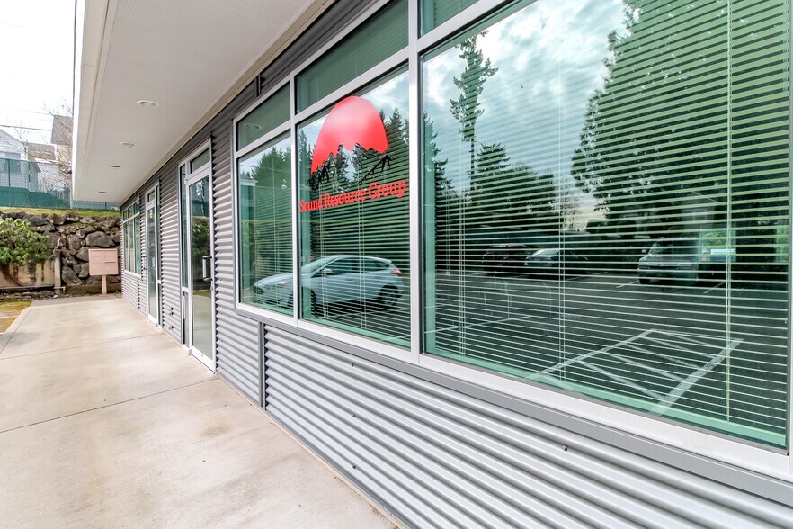 More Photos Of 3721 Kitsap Way, Bremerton Office For Lease