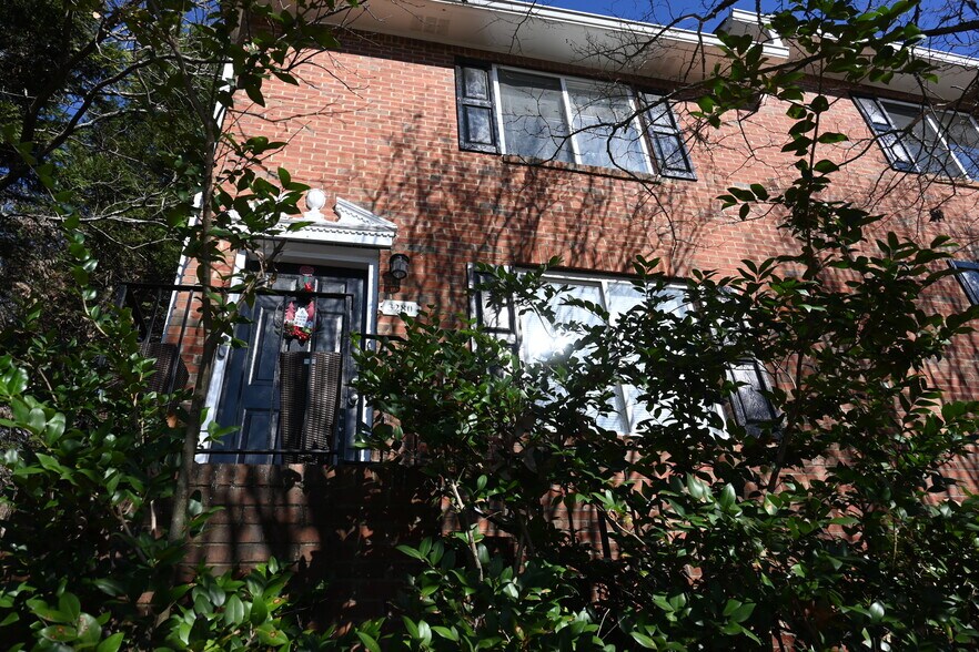 More Photos Of 3282 Highpoint Ct, Snellville Apartments For Sale