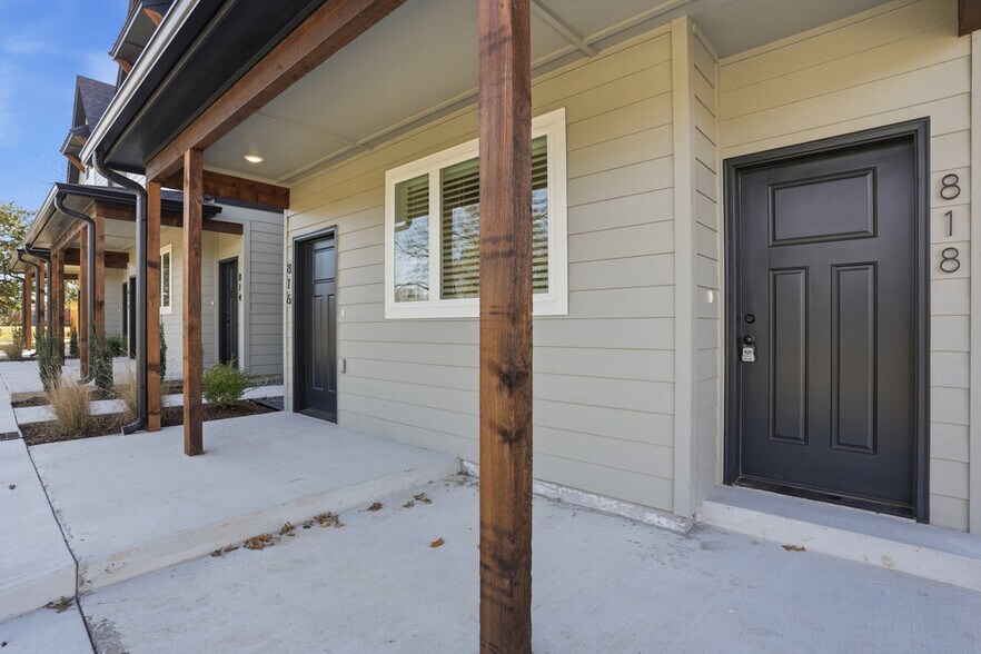 More Photos Of 816 N Main St, Broken Arrow Apartments For Sale