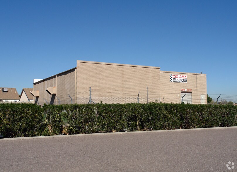 More Photos Of 7380 W Olive Ave, Peoria Warehouse For Lease