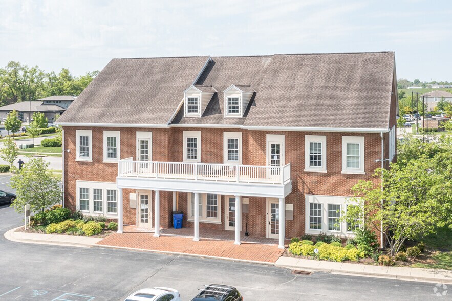 More Photos Of 1716-1720 Sharkey Way, Lexington Office For Lease