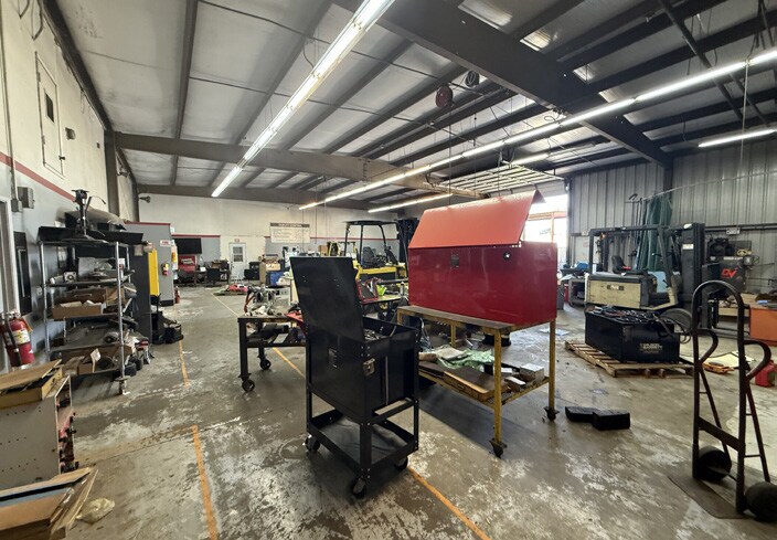 More Photos Of 1205 S Blosser Rd, Santa Maria Warehouse For Sale