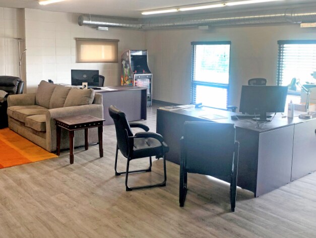 More Photos Of 6660 Taylor Dr, Red Deer Warehouse For Lease