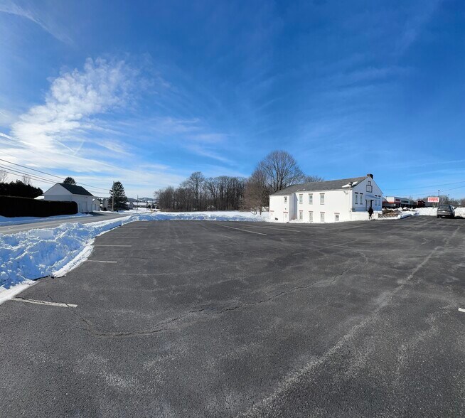 More Photos Of 5322 PA Route -873, Schnecksville Flex For Sale