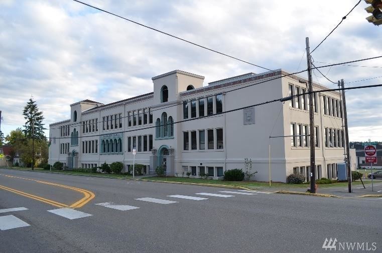 More Photos Of 233 S Market Blvd, Chehalis Schools For Sale