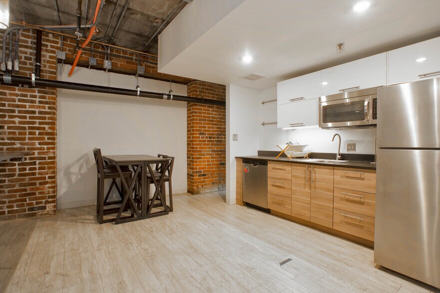 More Photos Of 1425 Market St, Denver Office For Lease