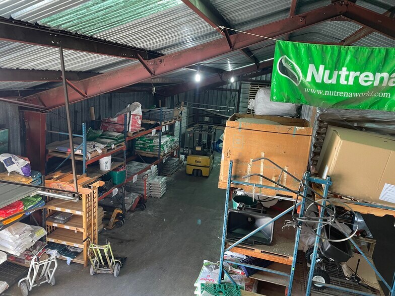 More Photos Of 5582 N 146th St, Hugo Freestanding For Sale